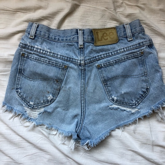 Lee Vintage Jean Shorts - Picture 2 of 3